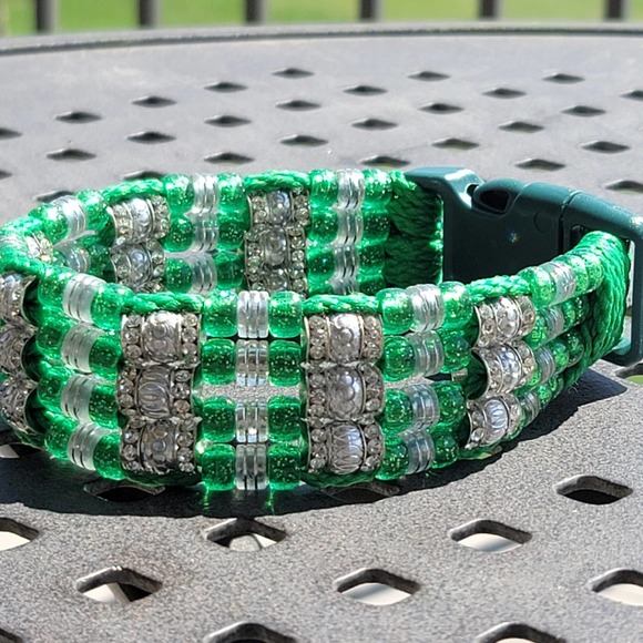 Custom Handmade Beaded Bling Dog Collar Hearts - Picture 2 of 5